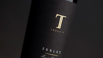 škrlet 2 (1).jpg