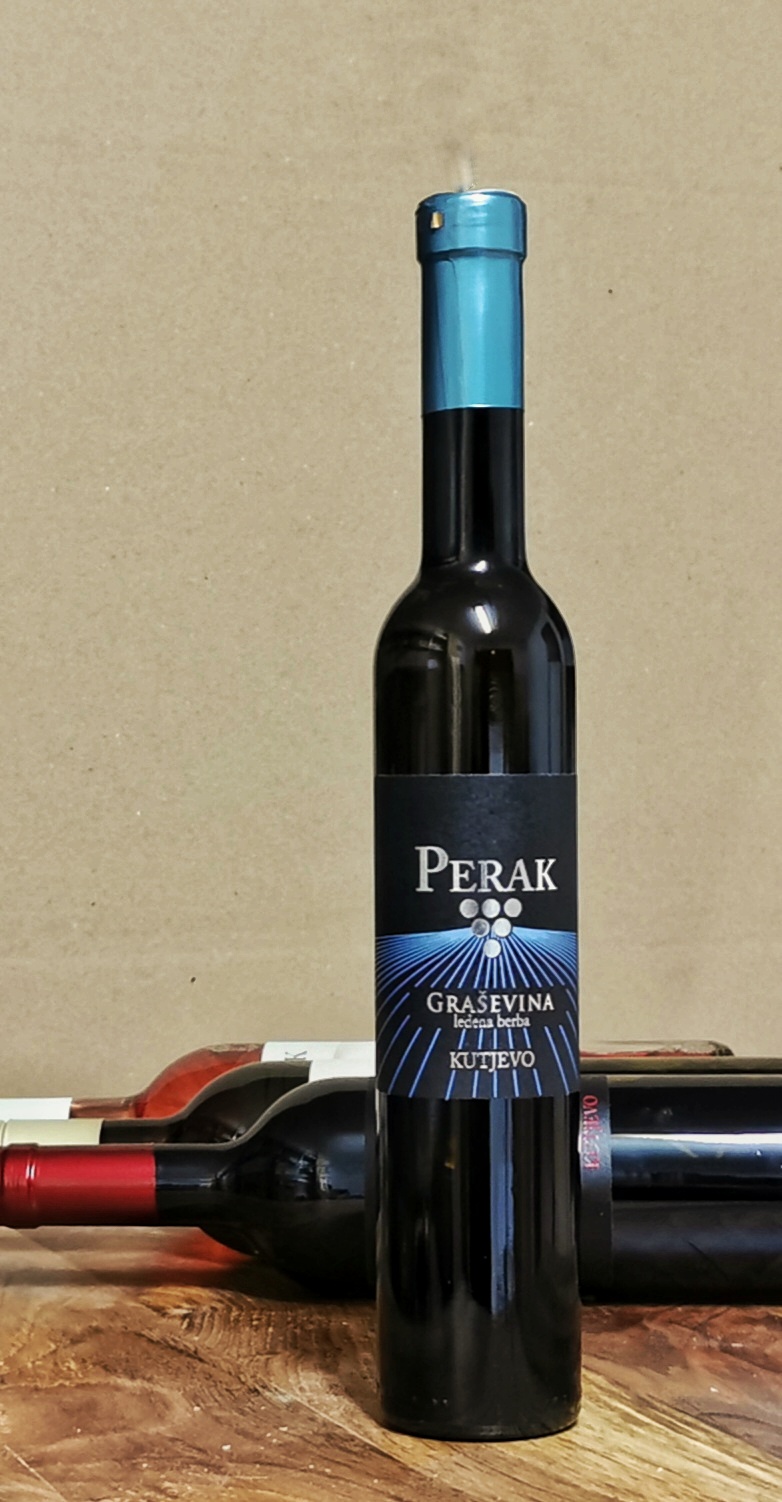 GRAŠEVINA LEDENO VINO - Perak